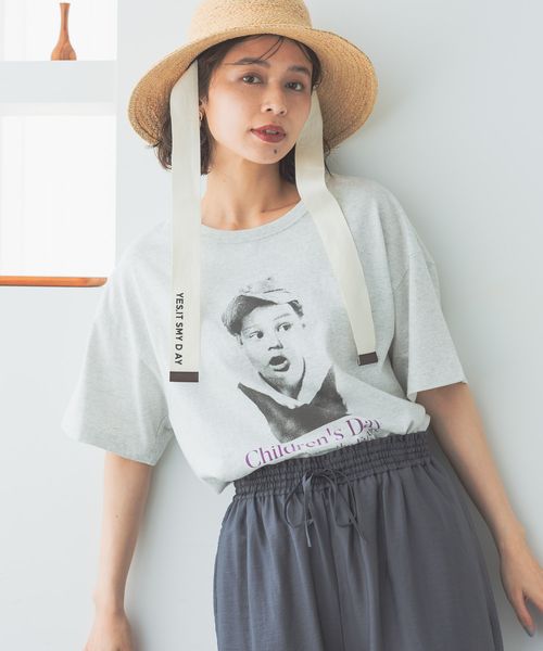 studio CLIP キッズフェイスグラフィックTシャツ グレー FREE ウィメンズインナー スタジオクリップ 494775 and ST アンドエスティ(旧ドットエスティ) studio CLIP キッズフェイスグラフィックTシャツ グレー FREE ウィメンズインナー スタジオクリップ 494775 and ST アンドエスティ(旧ドットエスティ)