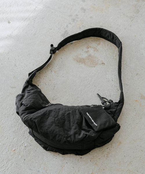 studio CLIP からだよろこぶキルトポーチショルダーバッグ シルバー FREE ウィメンズグッズ スタジオクリップ 595909 and ST アンドエスティ（旧ドットエスティ）