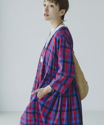 高山都さん着用Curensology ウールサキソニーロングワンピース